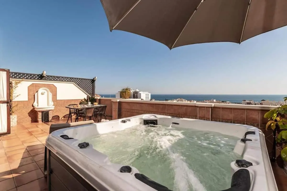 Stunning Penthouse In The Centre Of Nerja Apartment