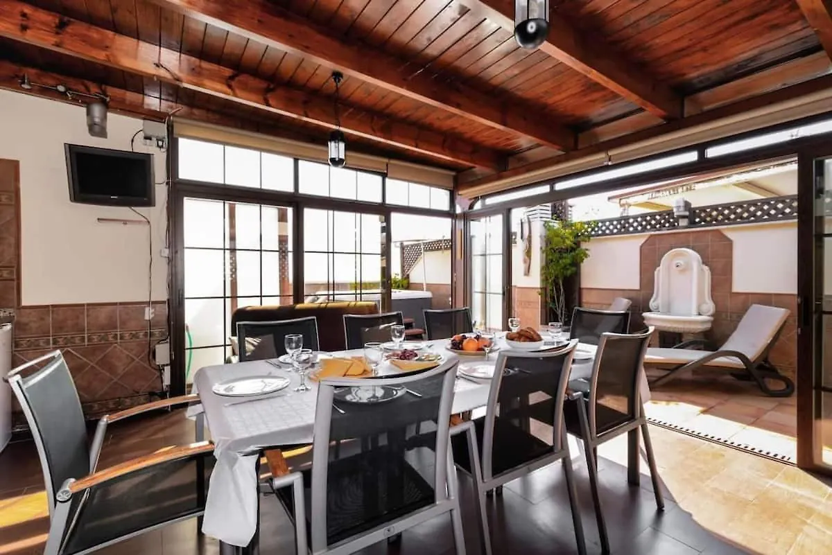 Stunning Penthouse In The Centre Of Nerja Apartment
